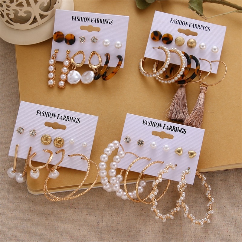 Women's Stylish Earrings Set Women's Stylish Earrings Set